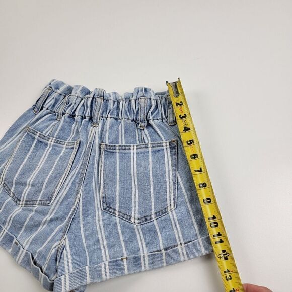 Pacsun High Rise Mommy Shorts Button up  size Small Pin Stripe - Picture 3 of 8